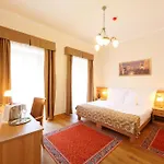 Historia & Historante 4* Veszprém