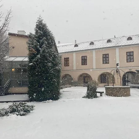 Historia & Historante Hotel Veszprem