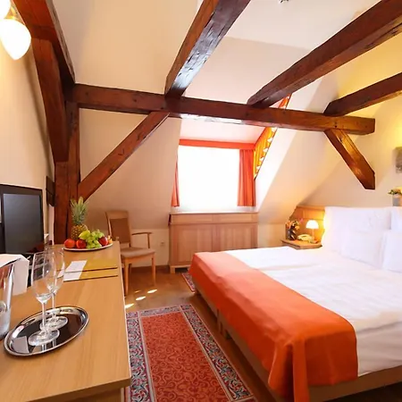 Hotel Historia & Historante Veszprem