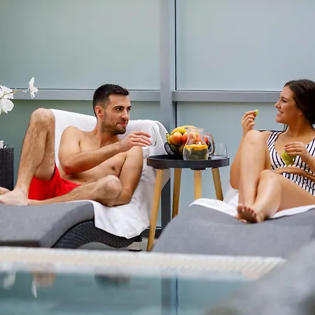 酒店 伊斯托利亚伊斯托兰特酒店 4*