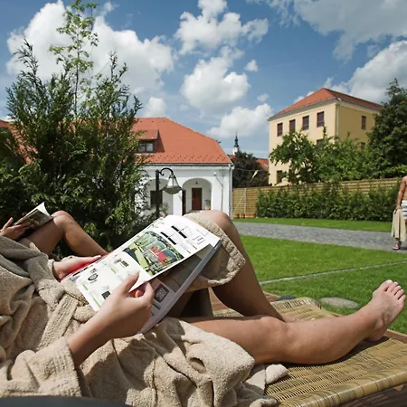 Historia & Historante Hotel