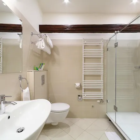 酒店 伊斯托利亚伊斯托兰特酒店 维斯普雷姆