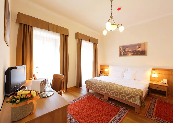 Historia & Historante