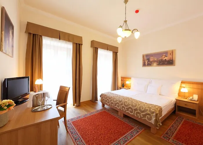 Historia & Historante 4* Veszprém